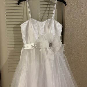 David's Bridal Size 4 White Tulle Floor Length Wedding Dress NWT Style # 48993D